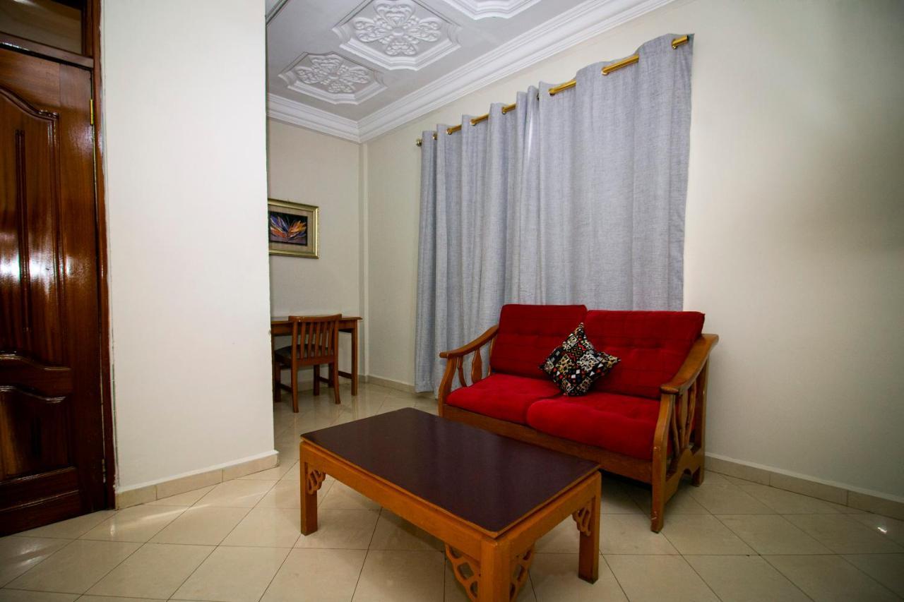 קומסי Prestige Guesthouse ,Ksi מראה חיצוני תמונה