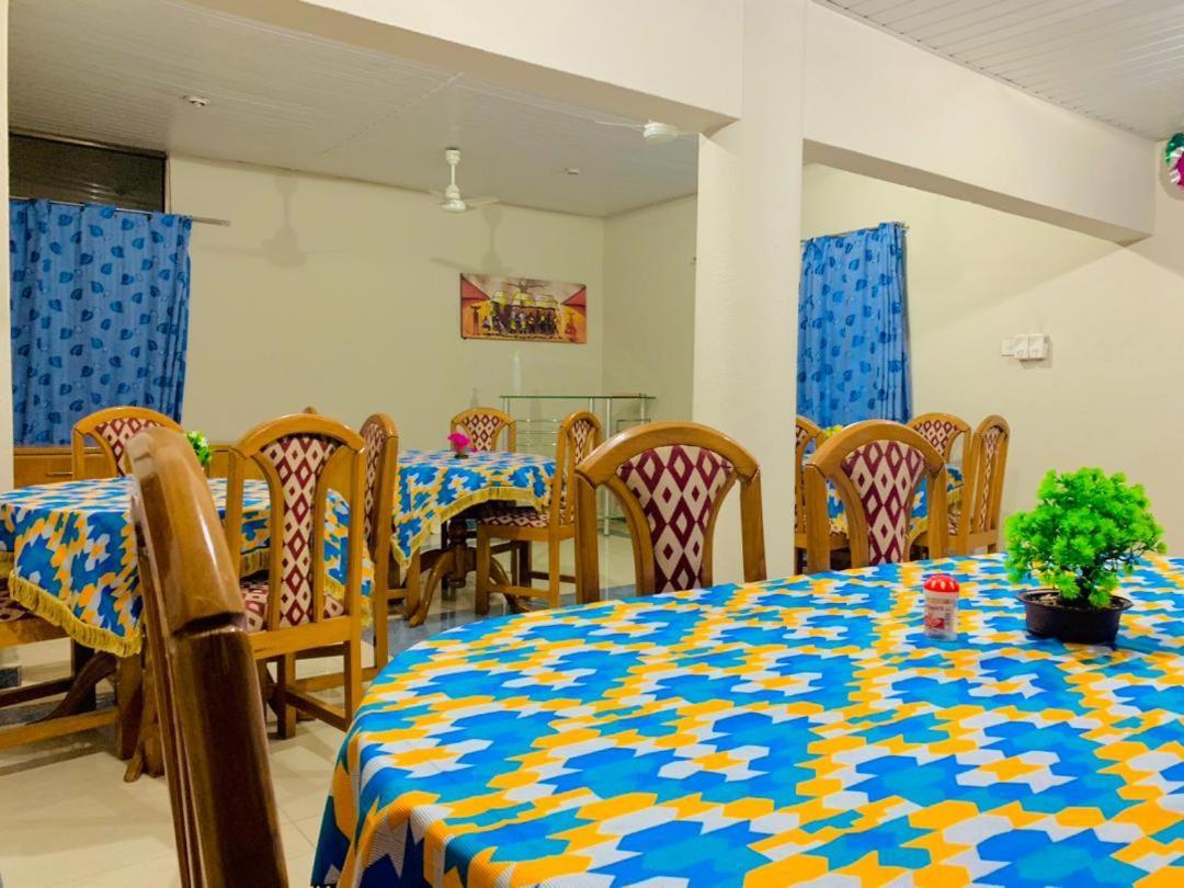 קומסי Prestige Guesthouse ,Ksi מראה חיצוני תמונה